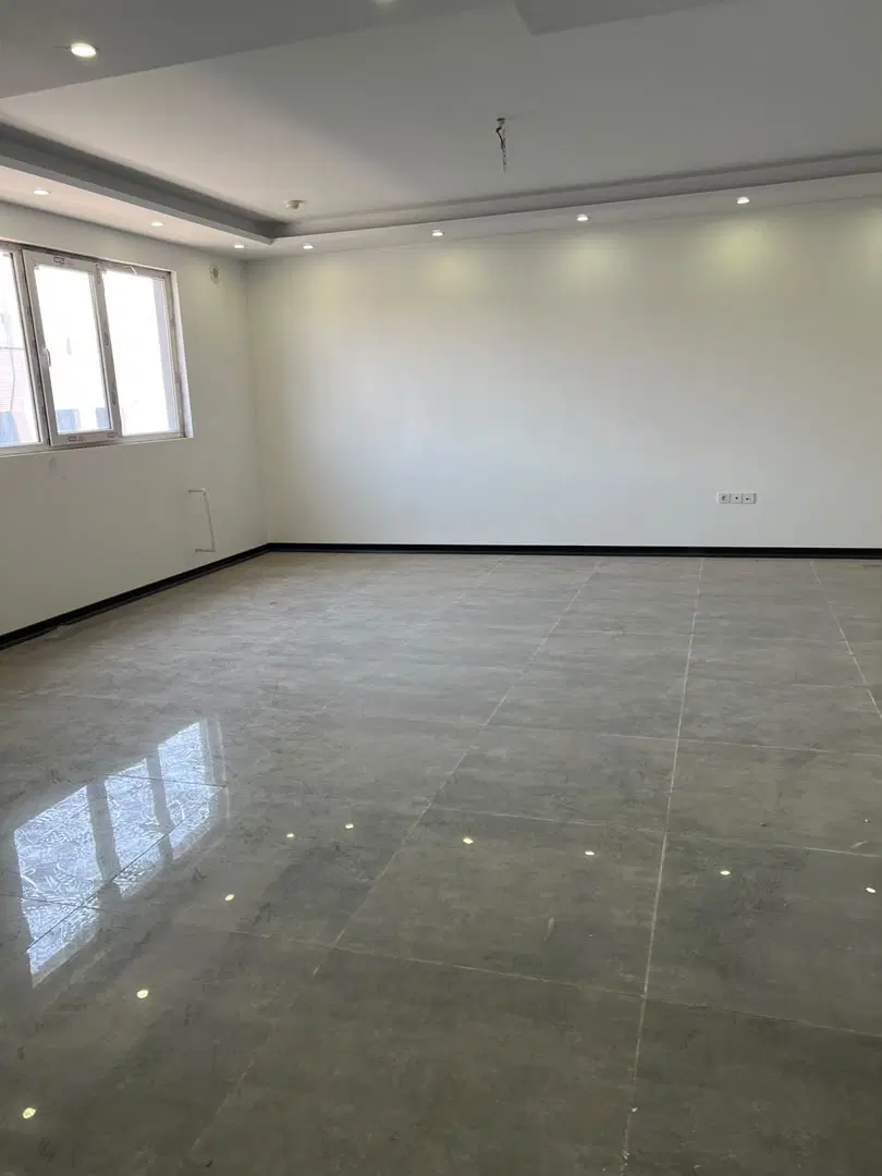 فروش اپارتمان ۹۲ متری دو خوابه بدون مشرف فاز یک