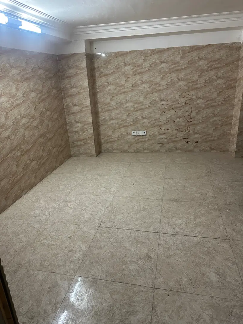 اجاره انباری بیست متری