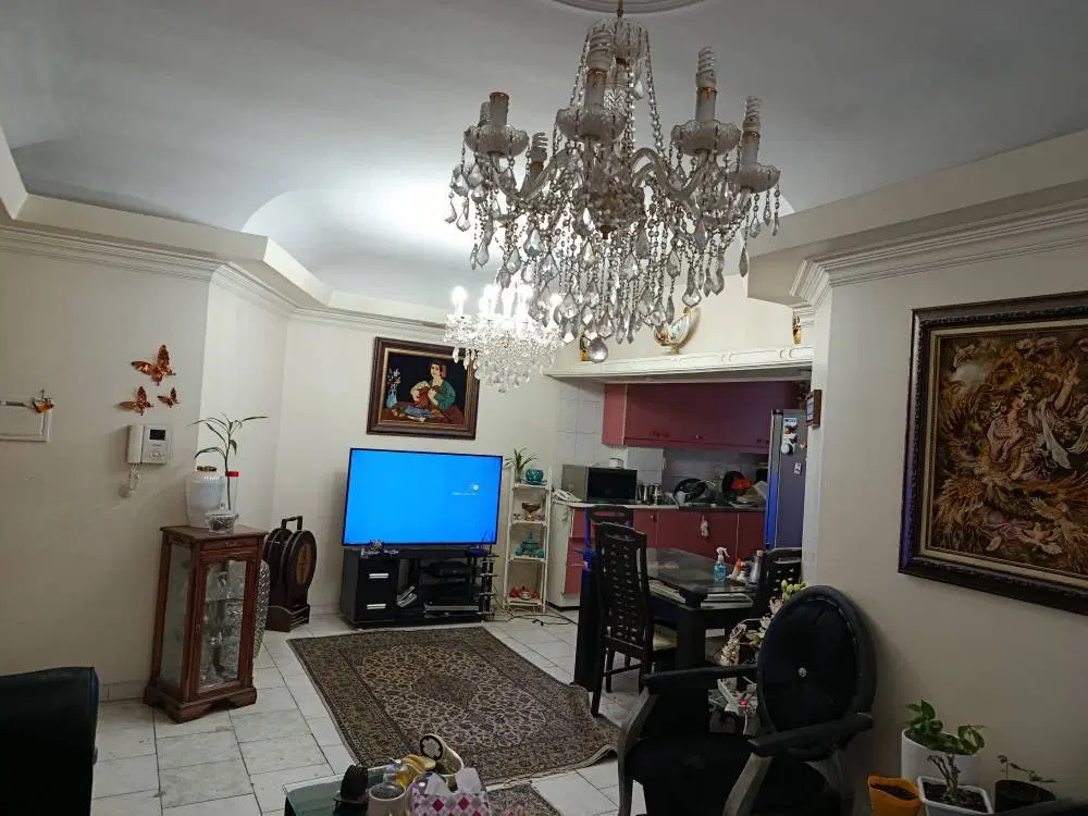 فروش یک واحد آپارتمان مسکونی دو خواب