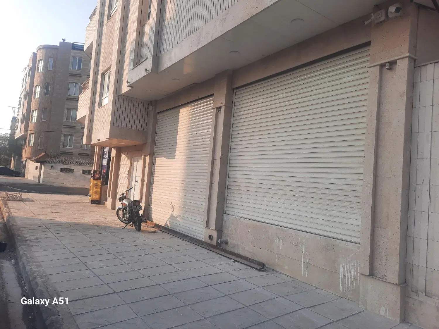فروش مغازه خیابان نصیری ۱۵۰متری