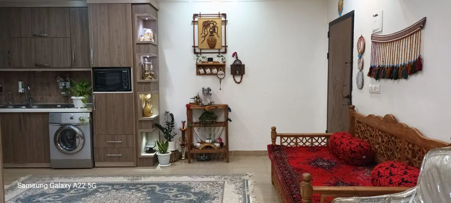 واحدهمکف حیاط مستقل و بزرگ