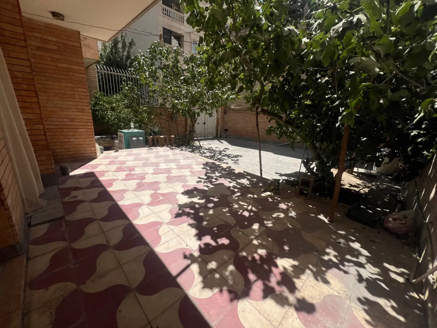منزل ویلای ۲۴۵ متری ۳ خوابه