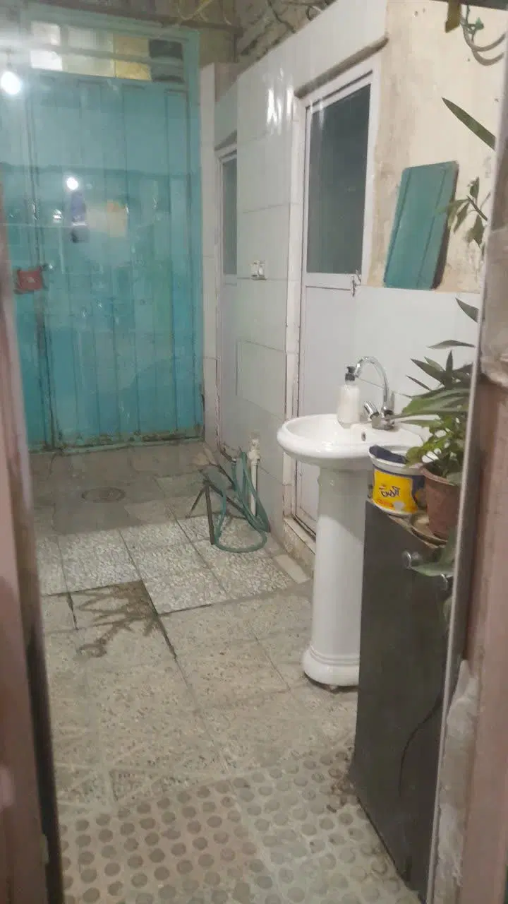 اجاره منزل در حصه جنوبی خ اصلی.دربست