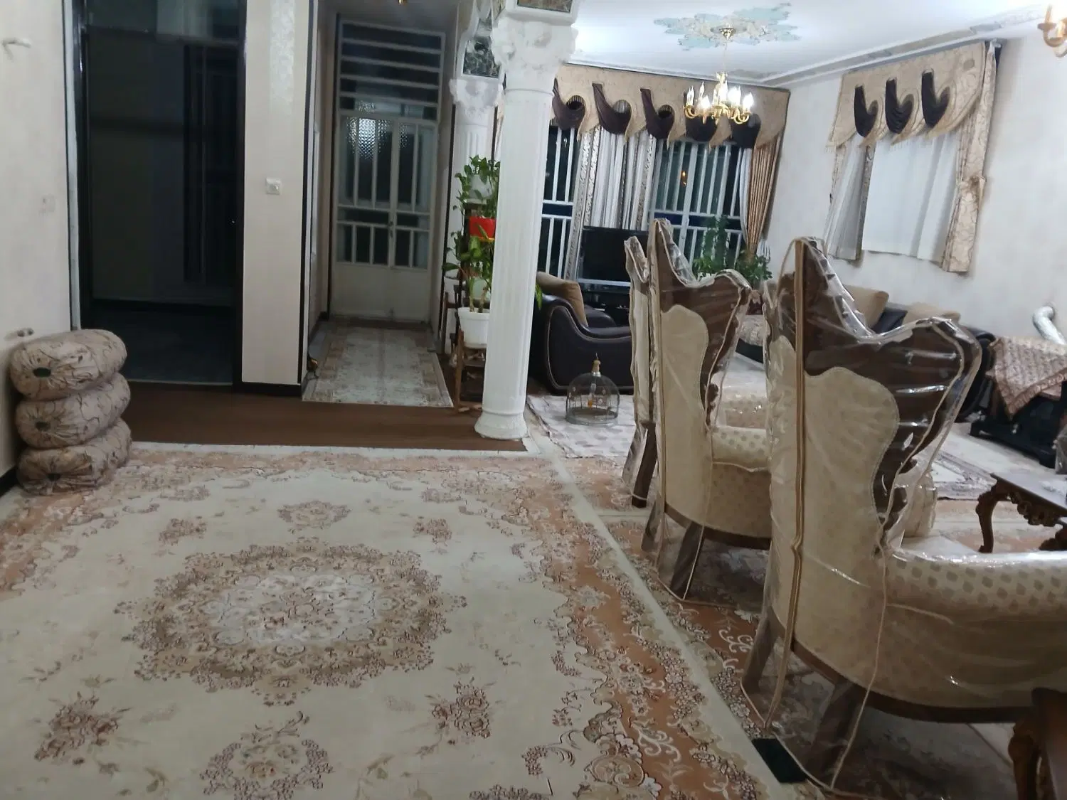 رهن و‌ اجاره خانه ویلایی ۳ خواب