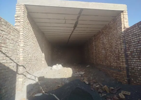 زمین  استقلال50