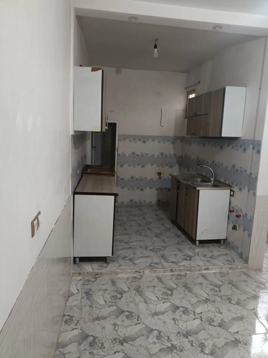 خانه 50 متری دو طبقه مربع