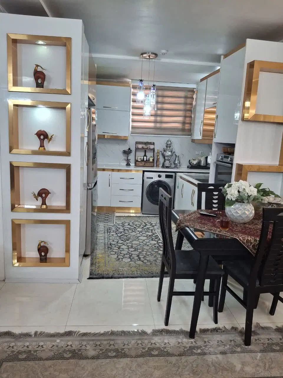 فروش یک واحد آپارتمان دو خوابه