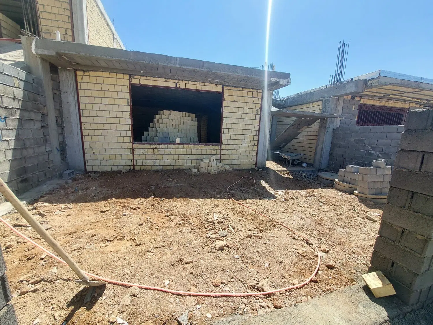 فروش خانه شرف آباد