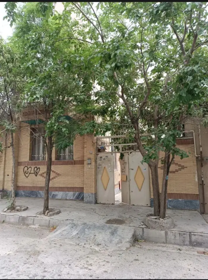 خانه دو طبقه مسکن