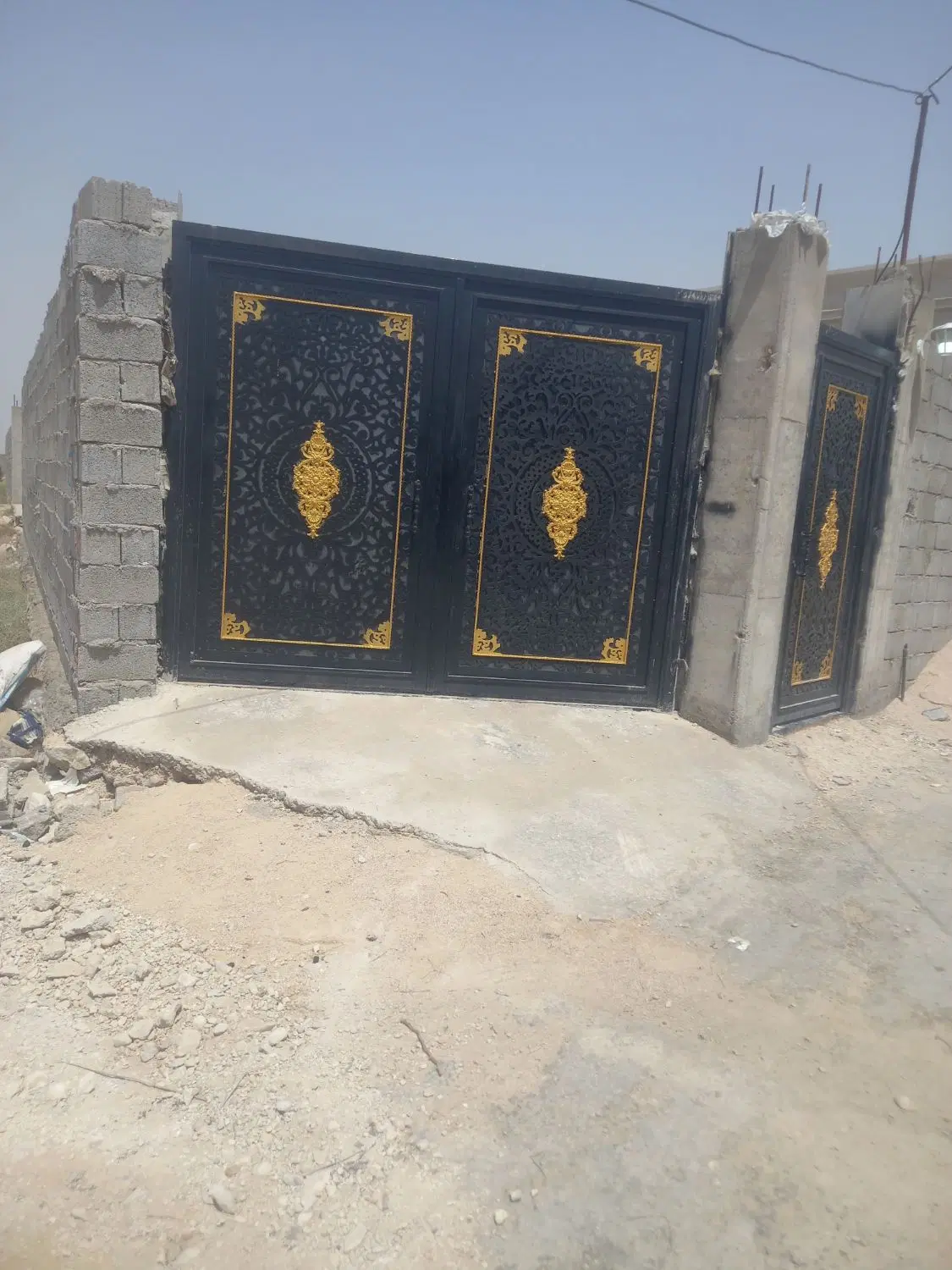 عالیچنگی،وسط محل