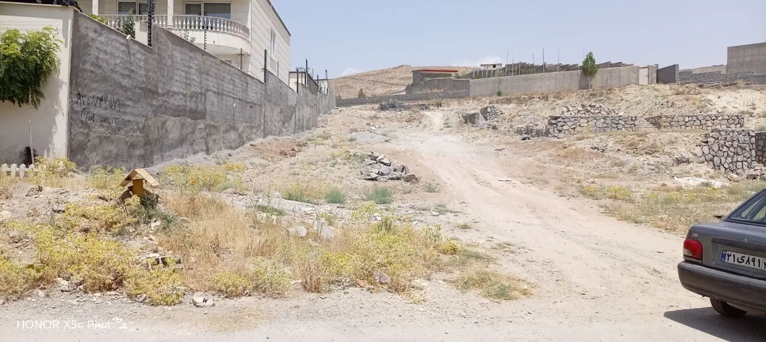 زمین در چناران غرب