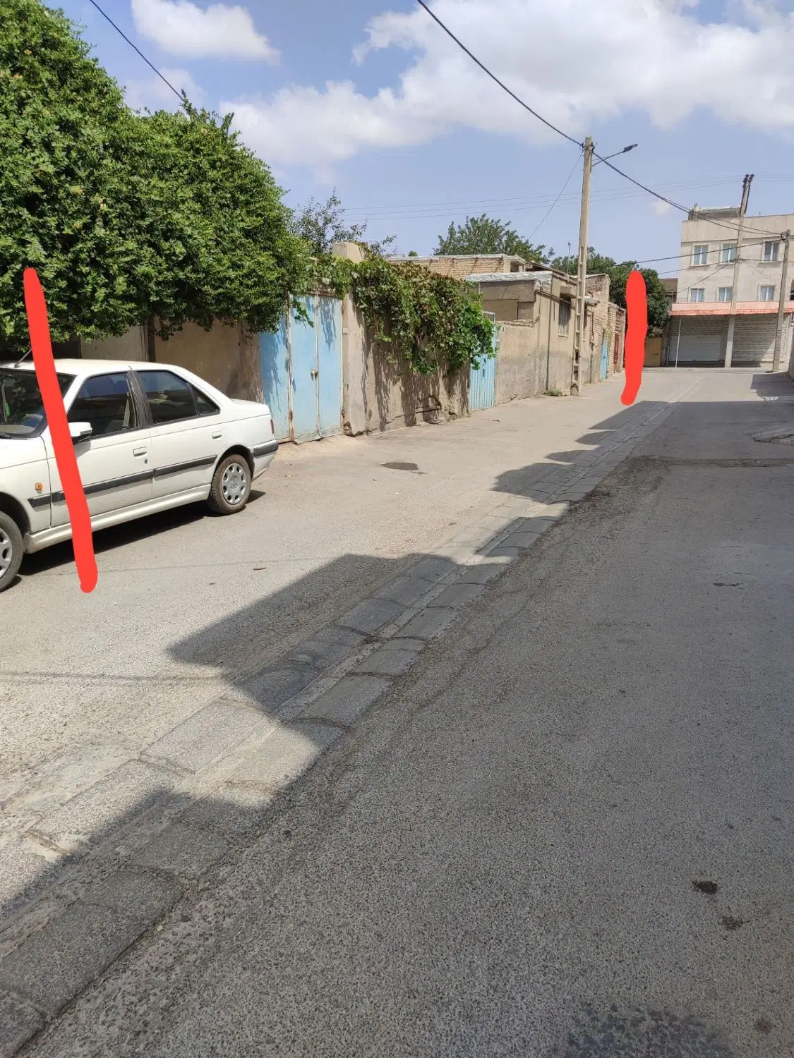 زمین تجاری و مسکونی جهت فروش
