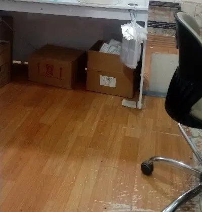 مغازه فروشی