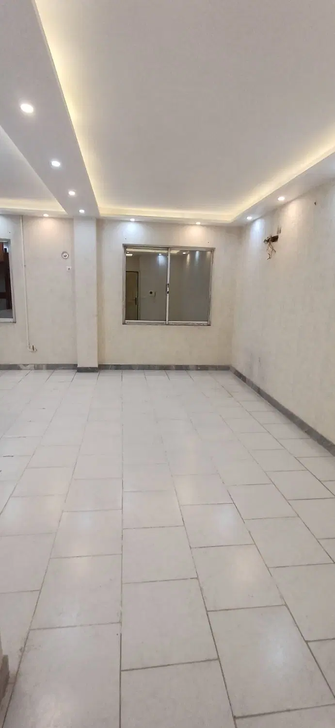 مستقل جذاب