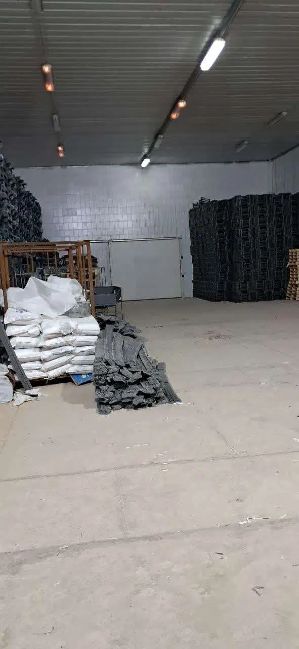 سردخانه بالای صفر ۲۰۰۰ تنی دربست