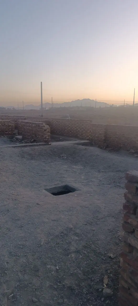 زمین سیادک 292متری