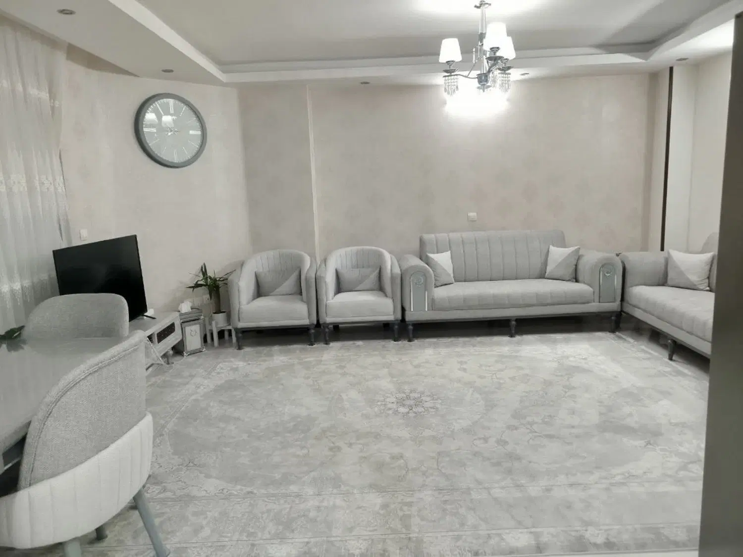 فروش یک واحد آپارتمان ۶۲ متری گلدیس خ ابوذر
