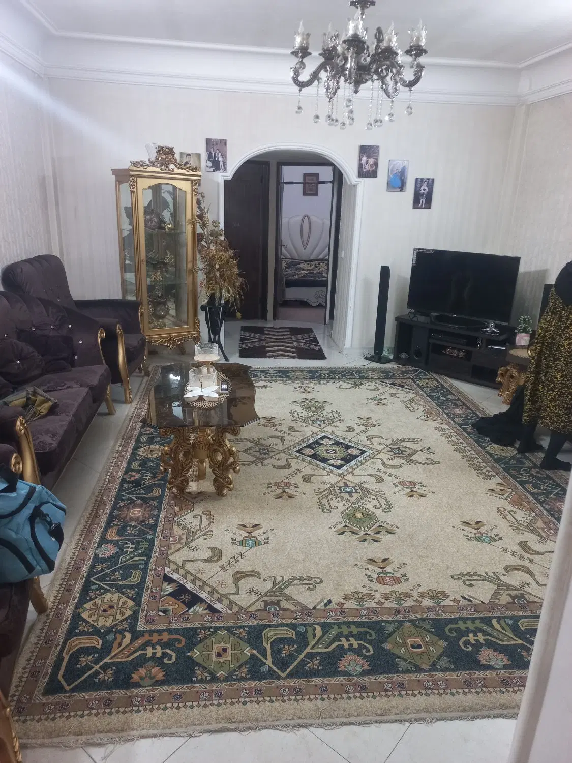 یک واحد اپارتمان 75متری فروشی خاقانی 31
