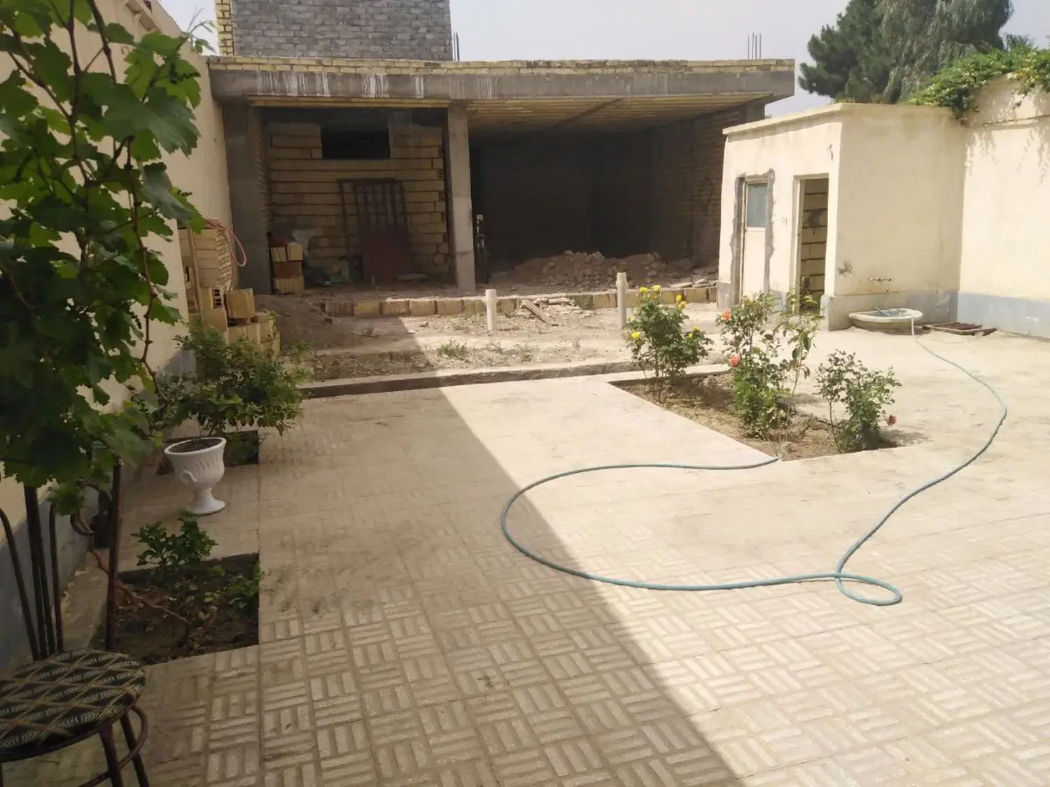 خانه راوند دو ساختمان