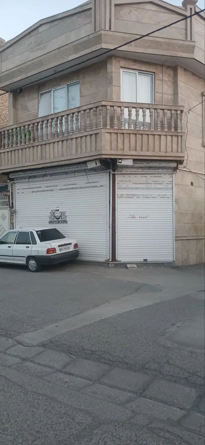مغازه خیابان شهید شاکری