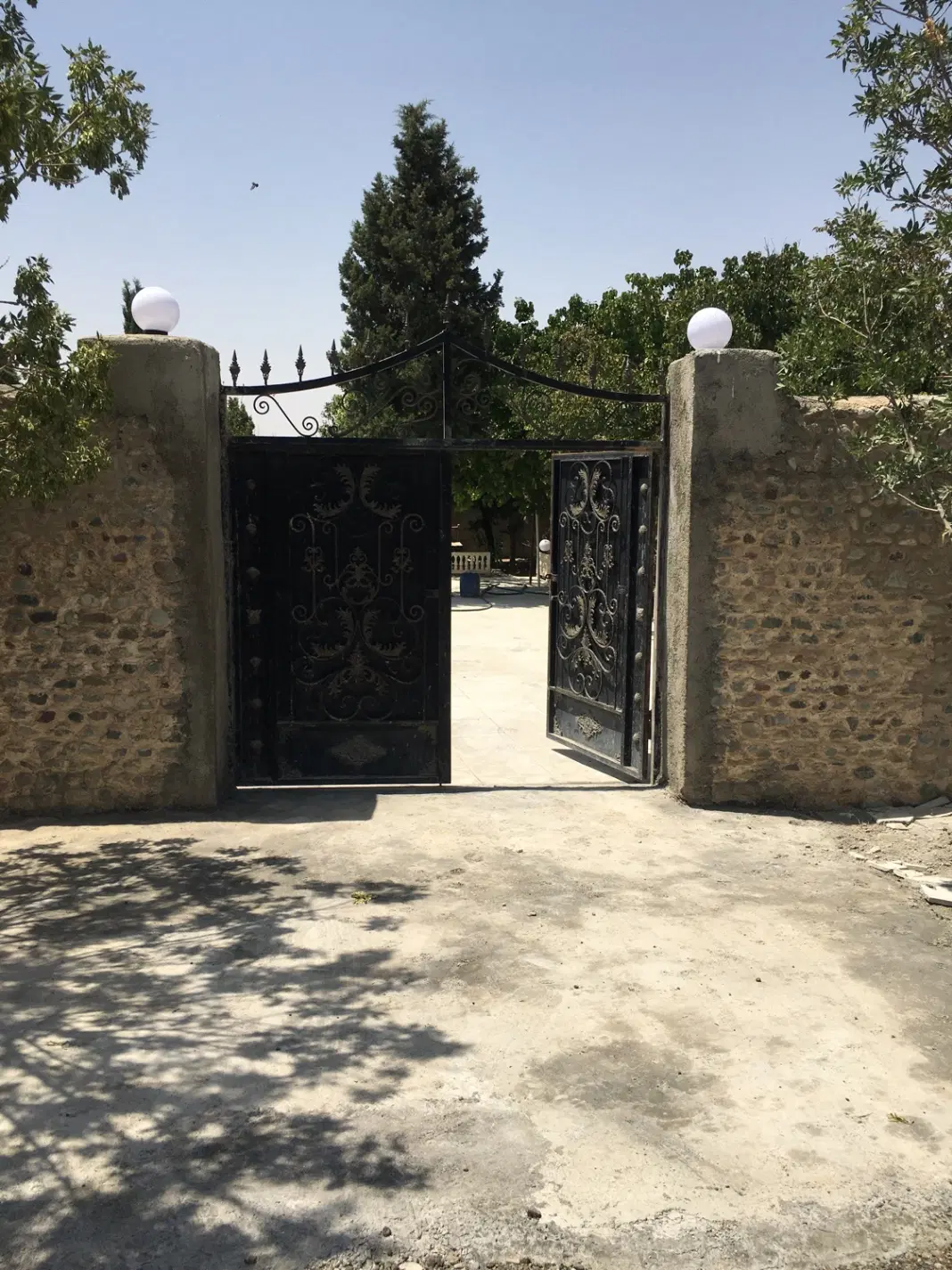 باغ و باغچه ، ویلا