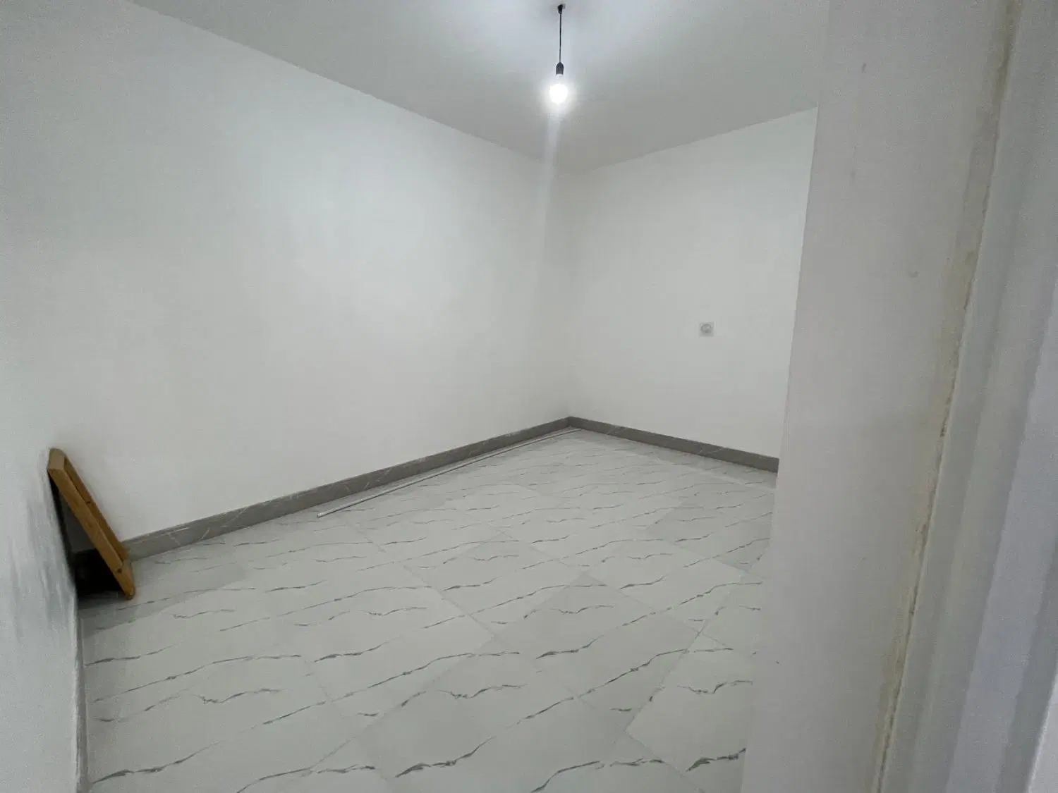فروش ۹۰متری خونه کرونی معاوضه هم دارم