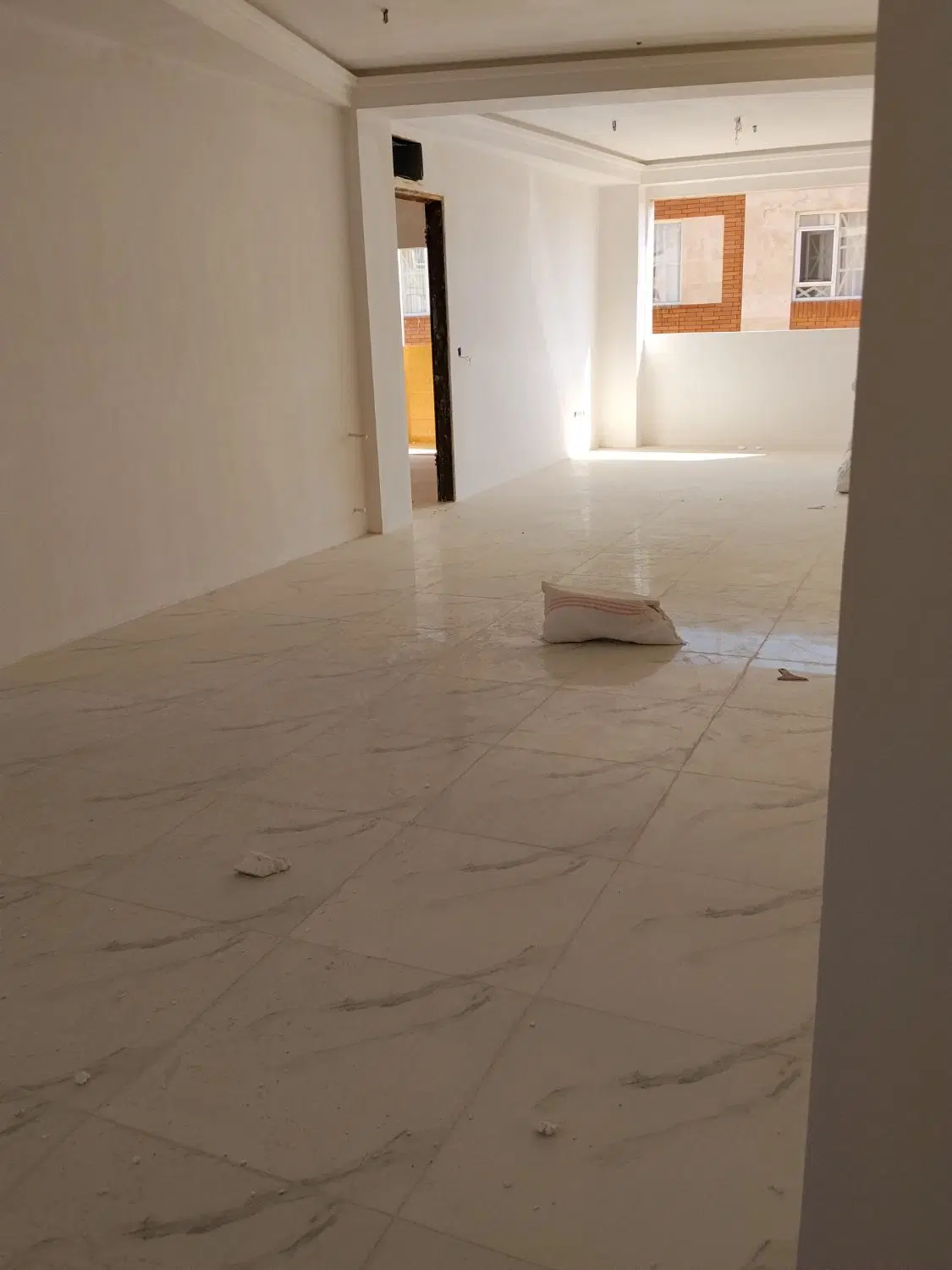 آپارتمان ۹۲ متری نوساز