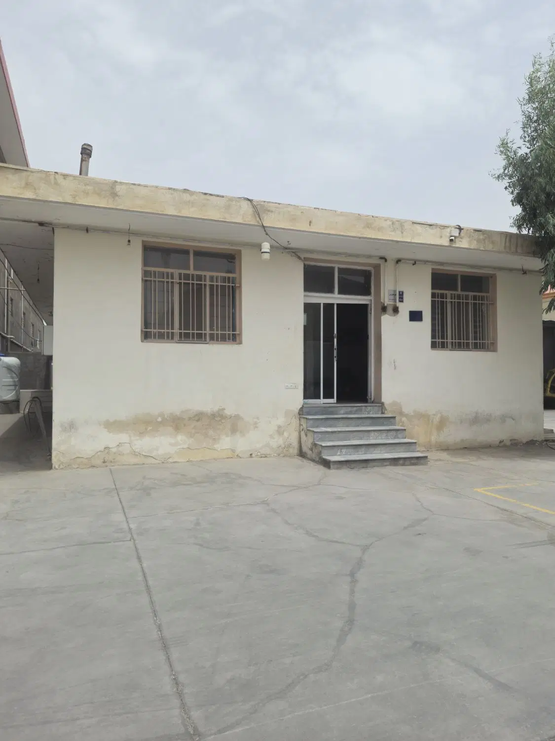 سوله کارخانه انباری صنعتی تجاری ۷۰۰۰ متری