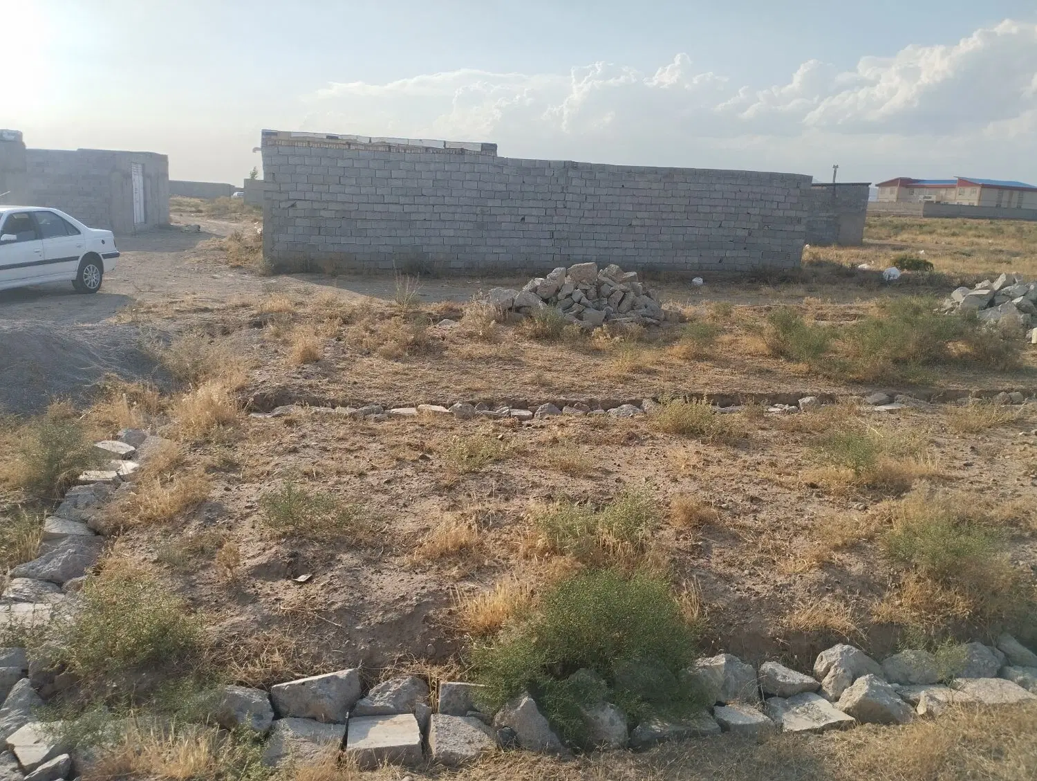 زمین آناخاتون گلخانه