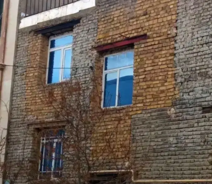 فروش خانه جنوبی  ۲۴۰متری شهرک الوند