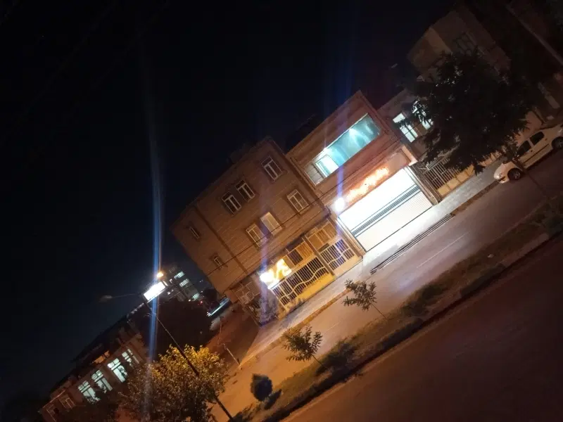 زمین ناصرالدین