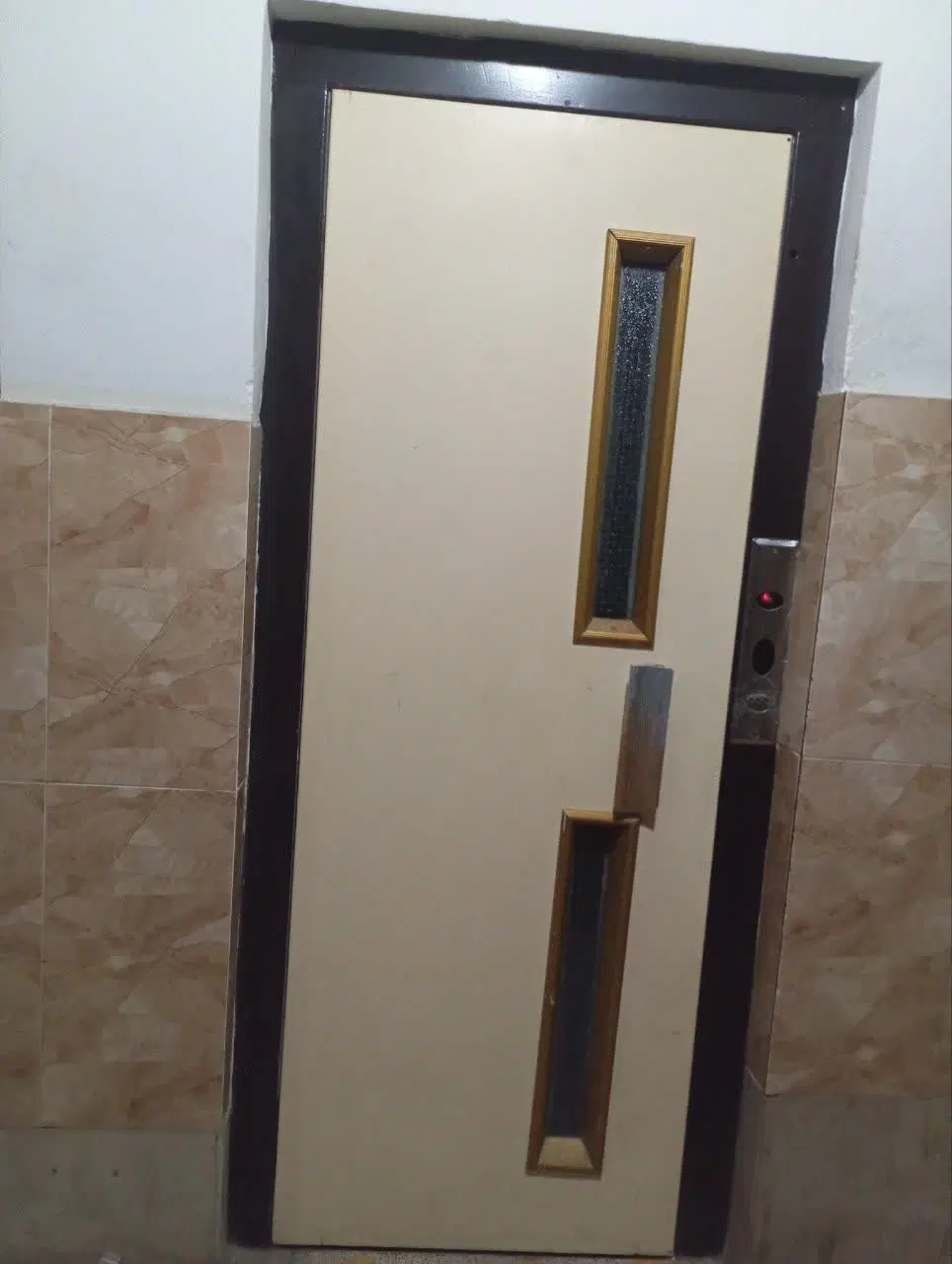 آپارتمان ۷۰ متری_حیدرآباد کرج_سلمان فارسی