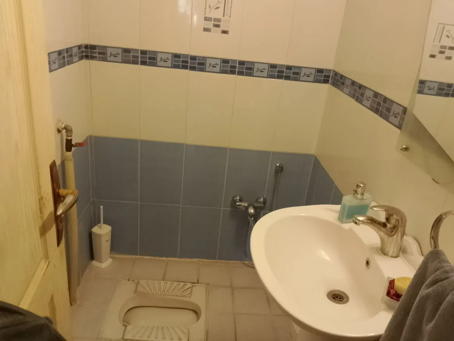 فروش 2 خوابه کوی بیمه
