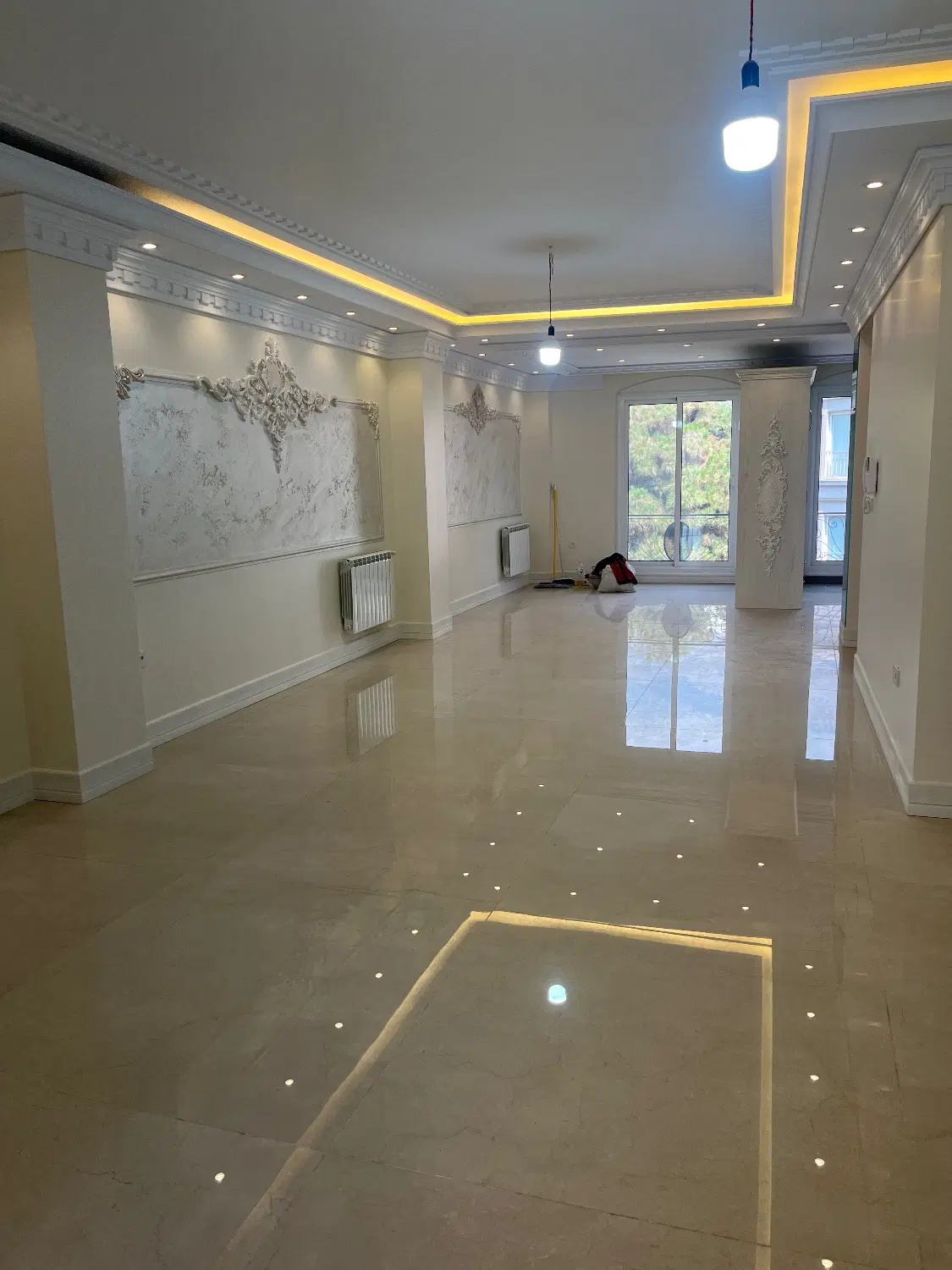 اپارتمان ۱۰۷ متری دو خوابه