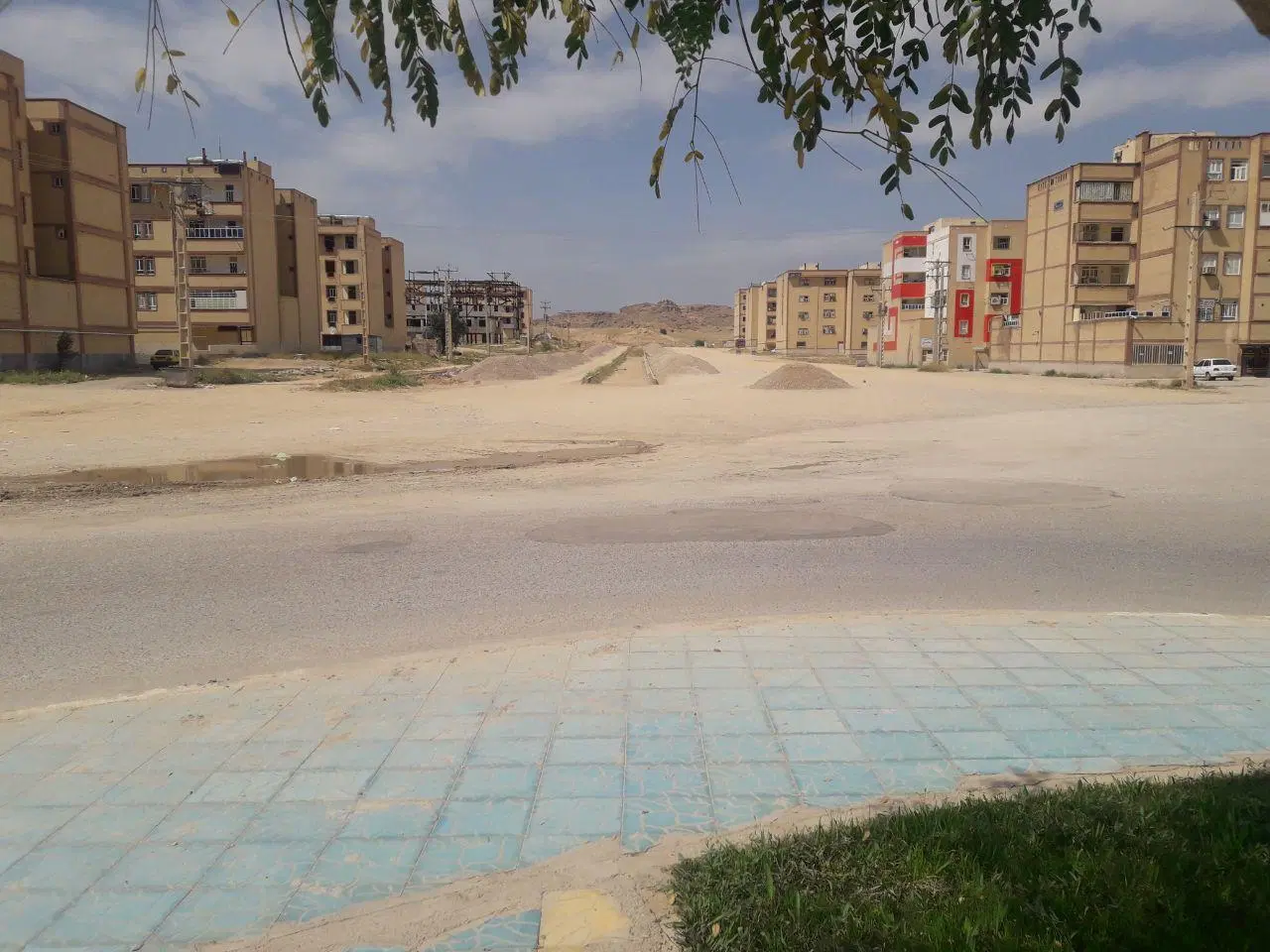 خانه ویلایی نیم ساز