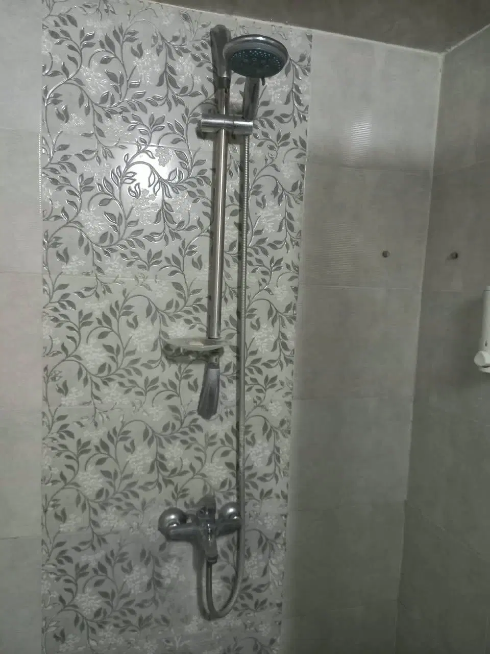 اجاره واحد خیابان شقایق ۱