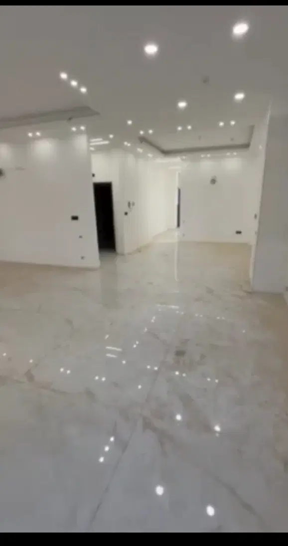 ۱۶۷ متری تک واحدی کلیدنخورده دو سالنه
