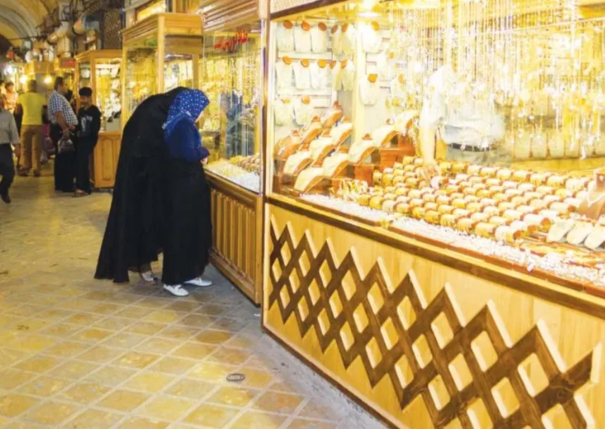 فروش استثنایی مغازه تجاری در قلب بازار