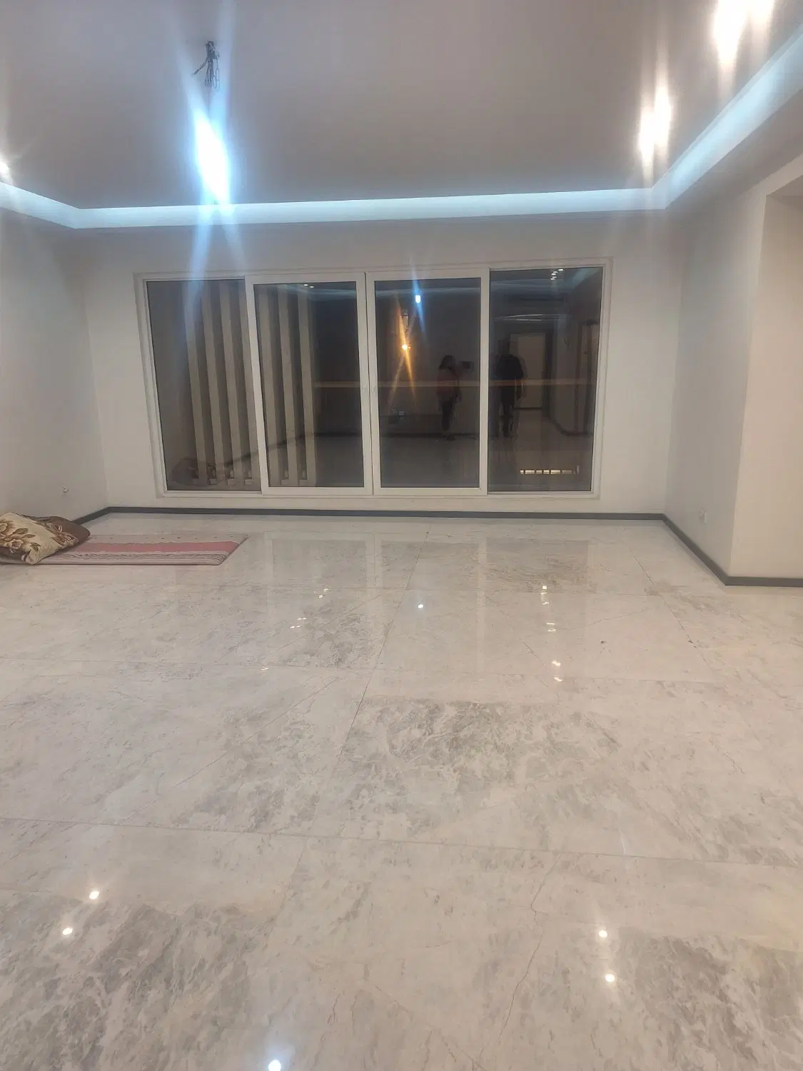 ۱۸۵متر برمرزداران