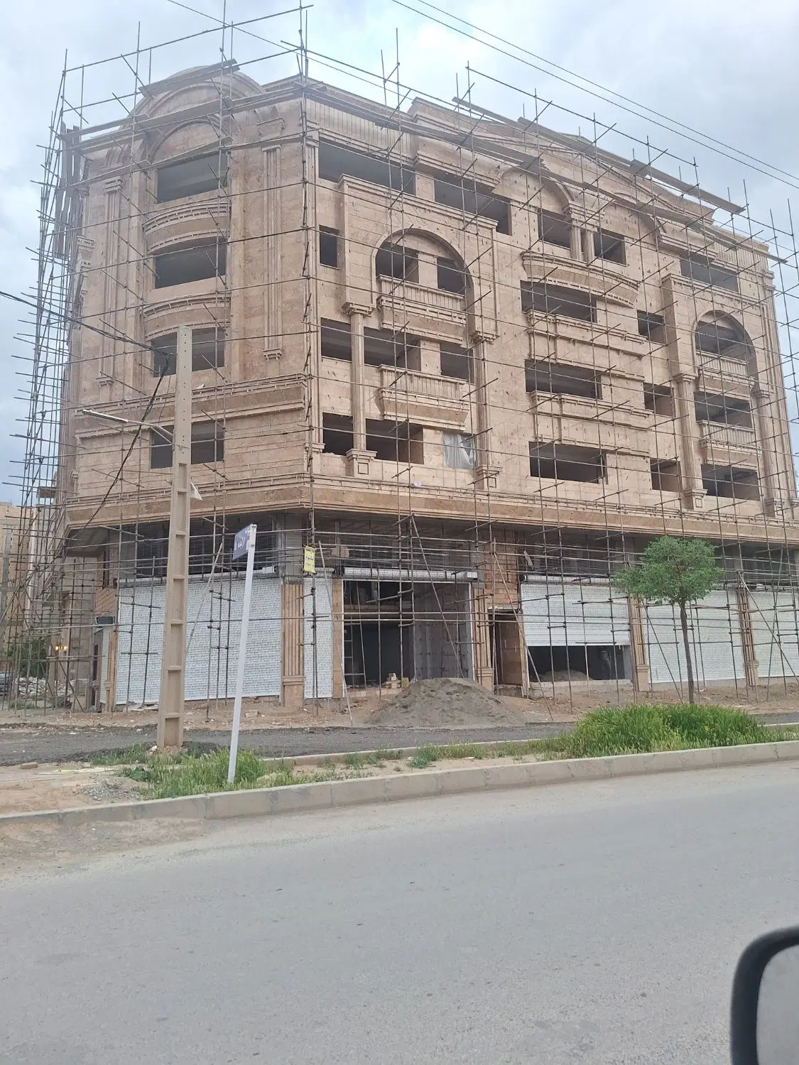 آپارتمان ۱۱۰ متر تا ۲۰۰ متر کرج کمالشهر پاسارگاد