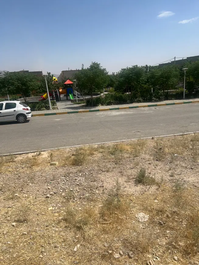 ۱۱۴ متر زمین تجاری