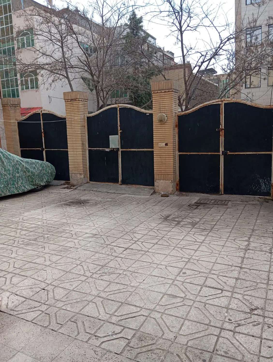 آپارتمان100متری سرافرازان