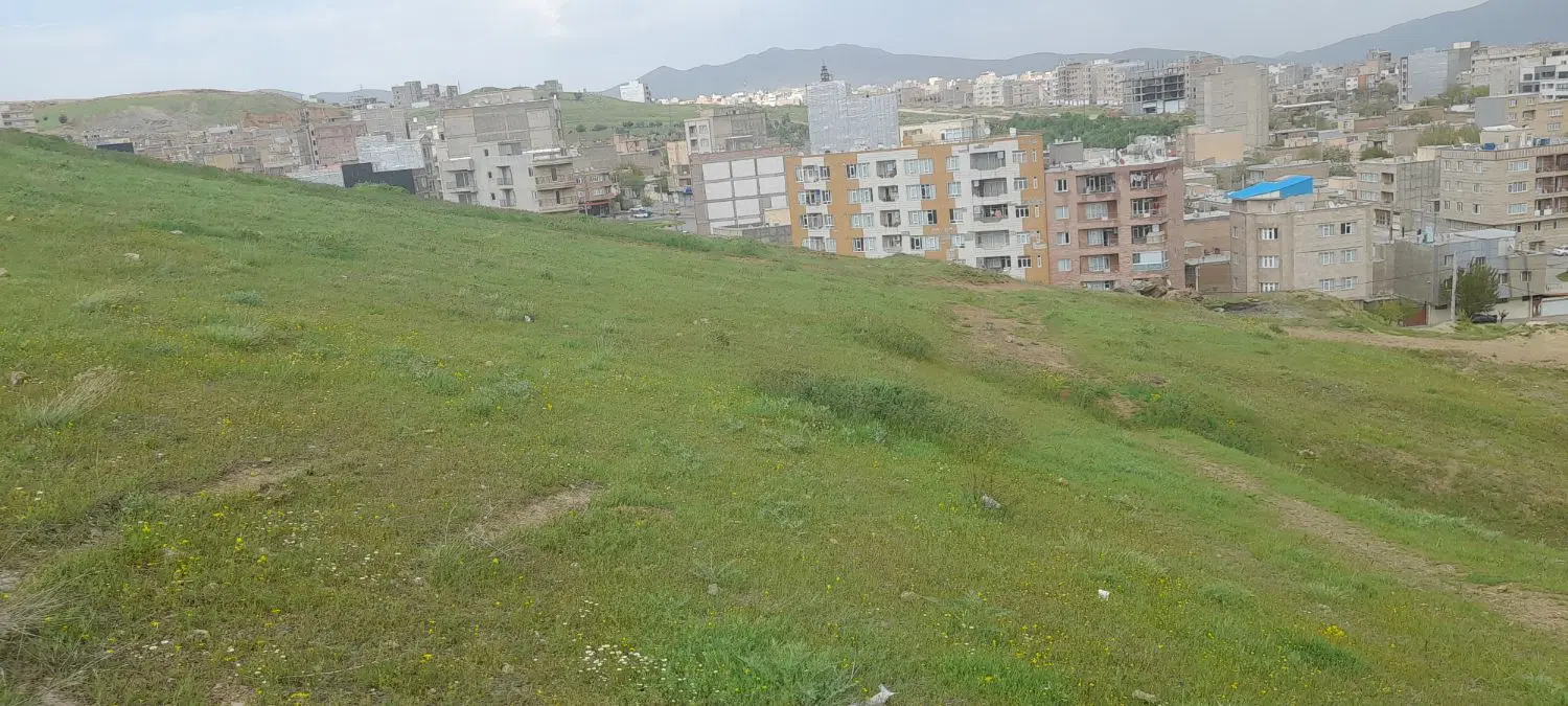 زمین مسکونی