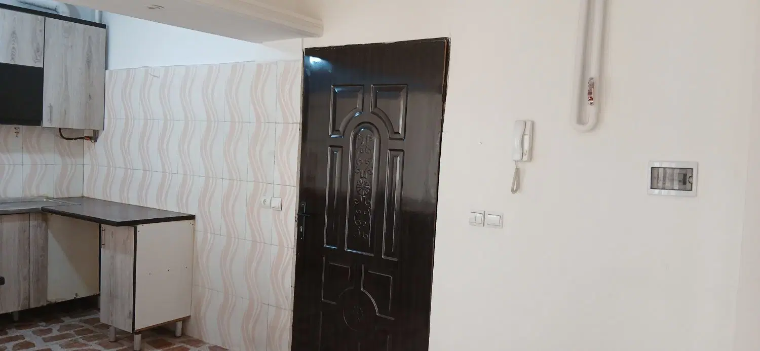 یک واحد ۸۲ متری