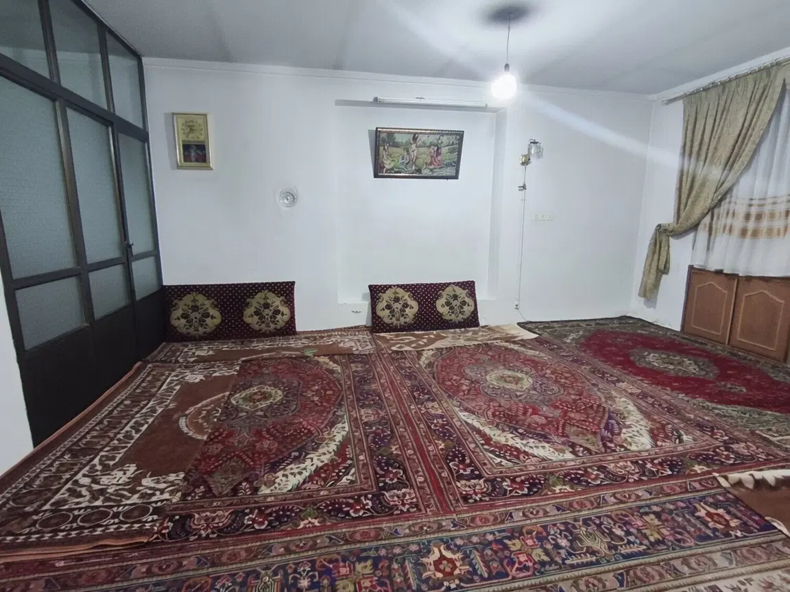 اجاره خانه ۱۳۰ متری