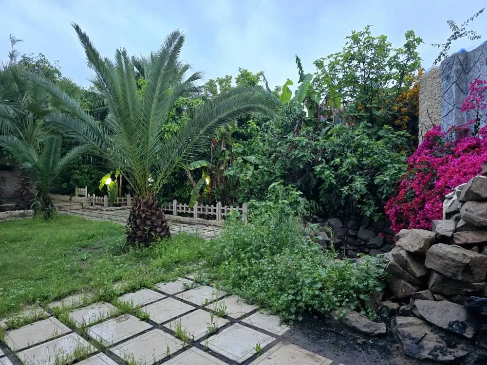 ویلایی کلنگی ۱ پلاک به ۳۰ متری_نزدیک زند