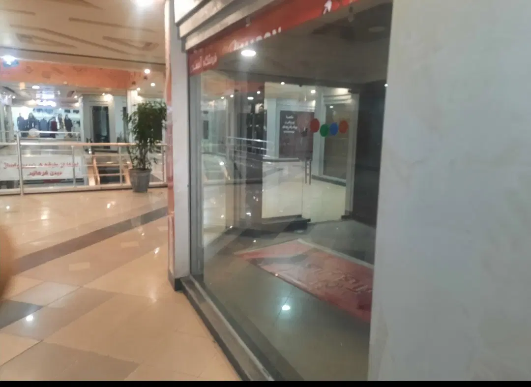 اجاره مغازه ۱۶ متری در پاساژ بردیا