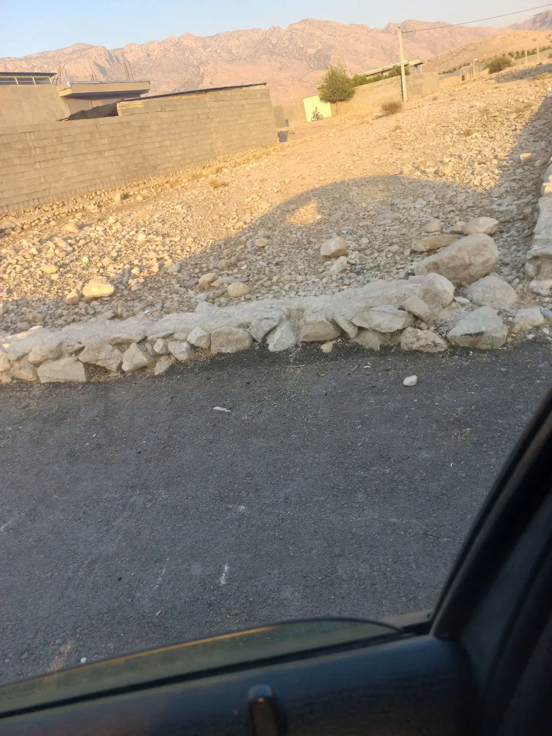 زمین مسکونی
