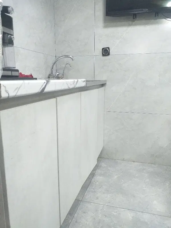 همکف مناسب انبار
