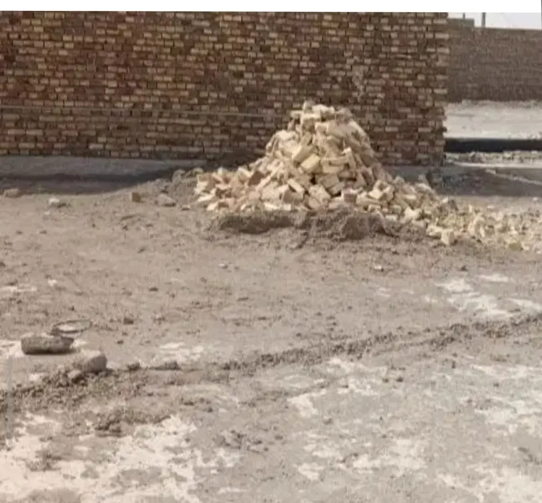 زمین ارتش ۸